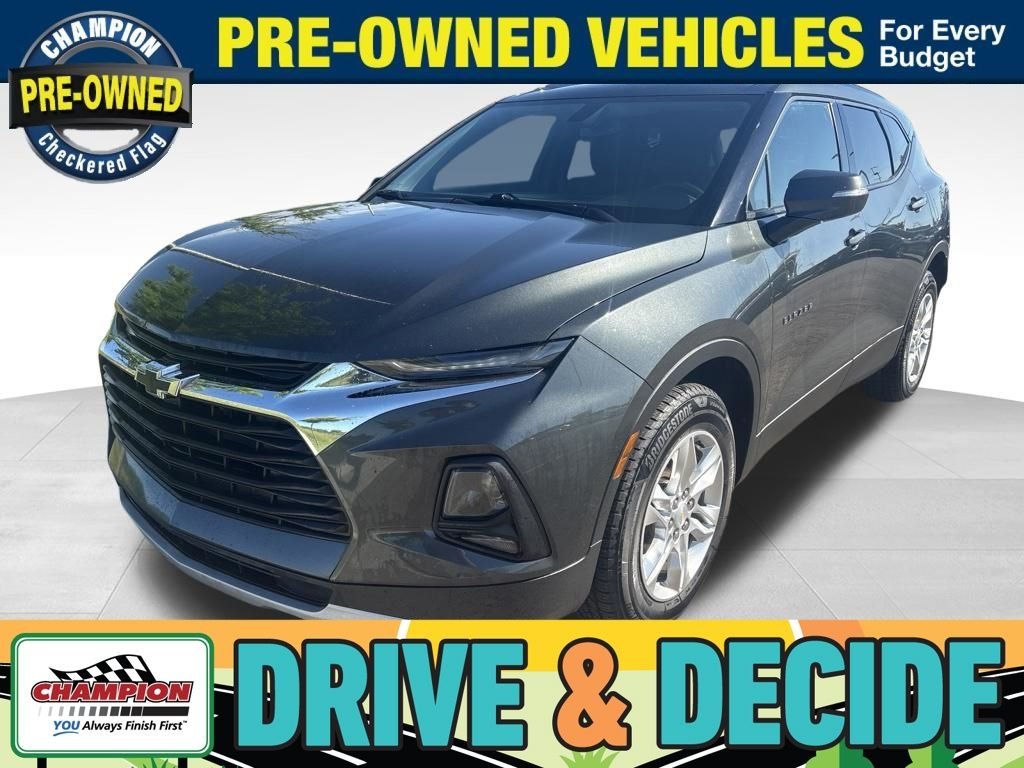 Used 2020 Gray Chevrolet LT image 1