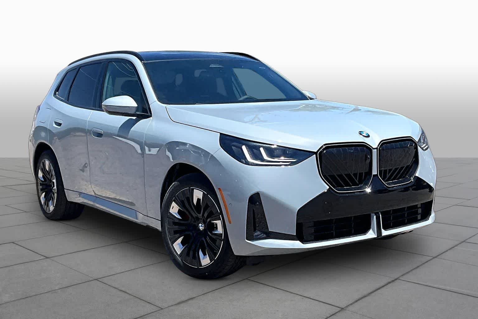 New 2026 Brooklyn Grey Metallic BMW 30 xDrive image 2