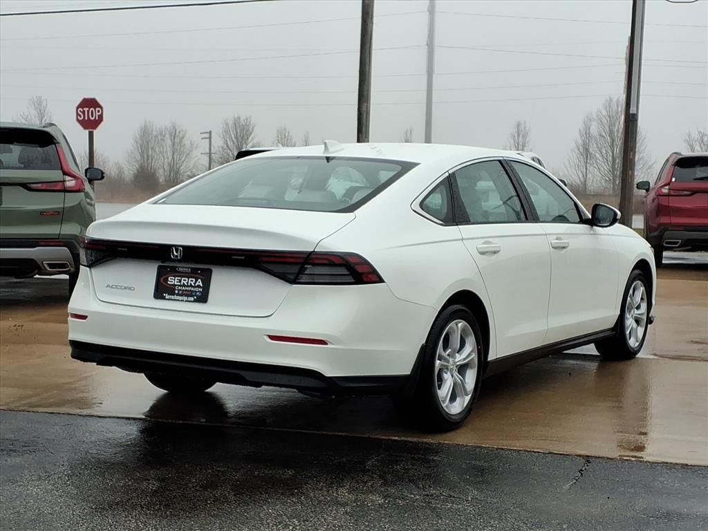 New 2026 Platinum White Pearl Honda LX image 11