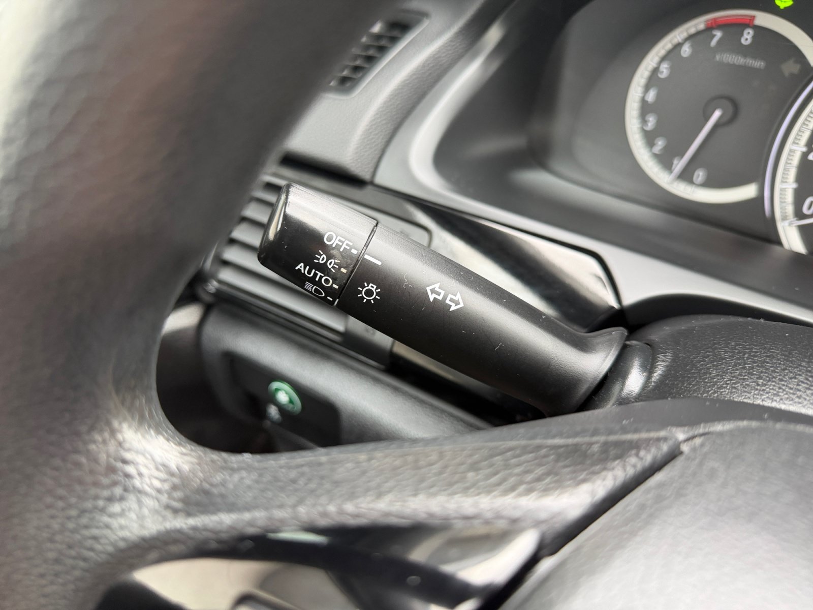 Used 2017 Gray Honda LX image 13