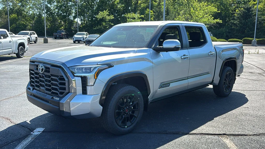 New 2026 Silver Toyota Platinum image 3