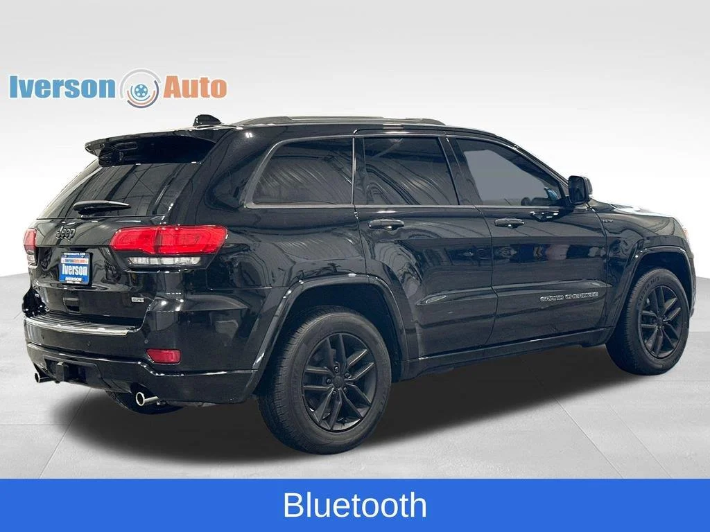 Used 2020 Diamond Black Crystal Pearlcoat Jeep Overland image 9