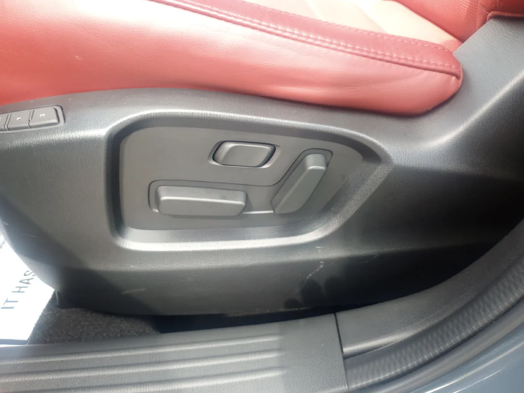 Used 2024 Gray Mazda 2.5 S Carbon Edition image 18
