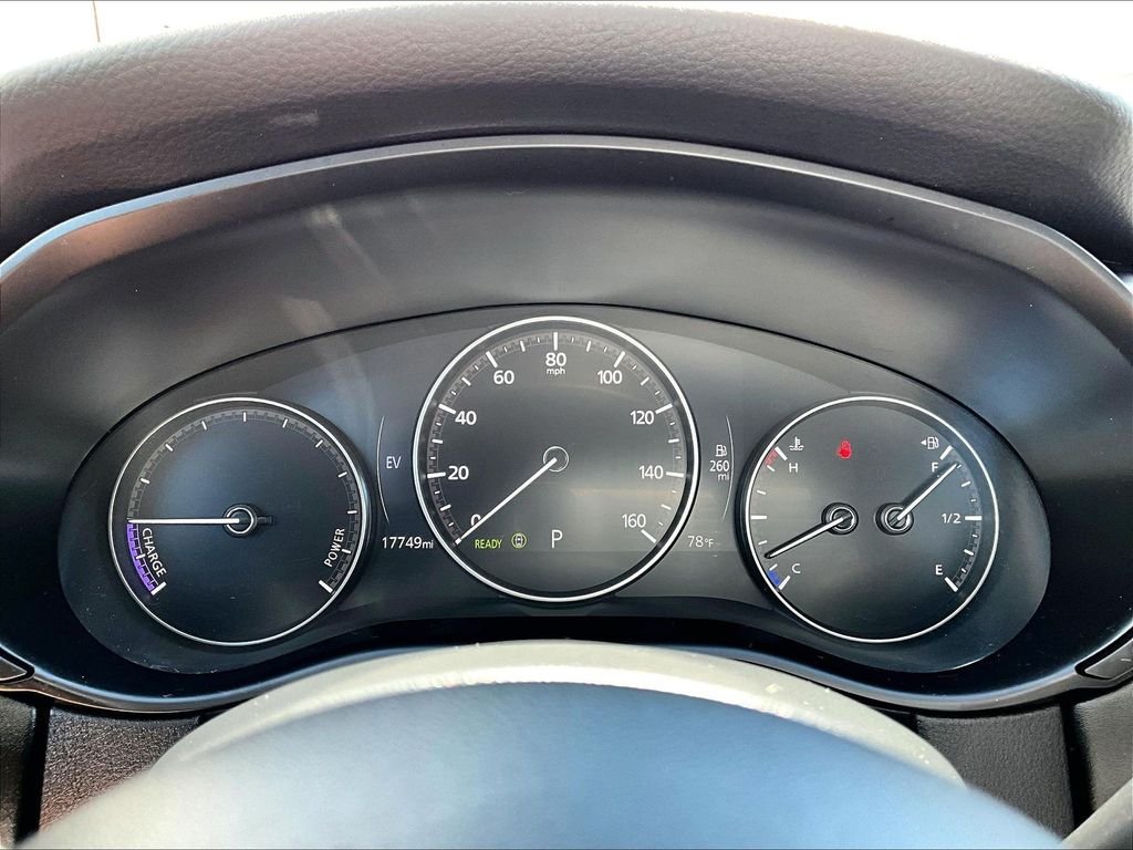 Used 2025 Gray Mazda Premium Plus image 17