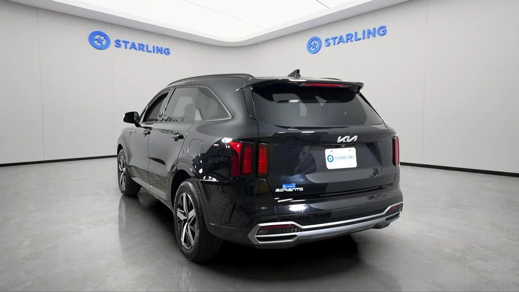 Used 2023 Black Kia S image 6