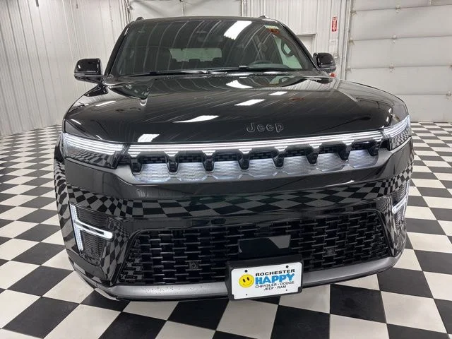 New 2026 High Gloss Black Exterior Paint Jeep Limited Altitude image 46