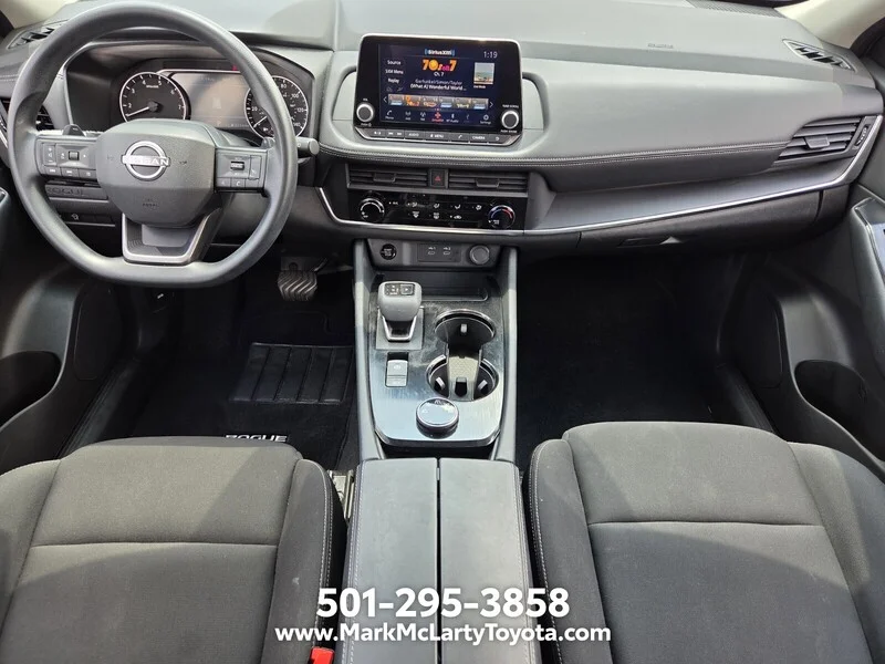 Used 2025 Super Black NISSAN AWD S image 12