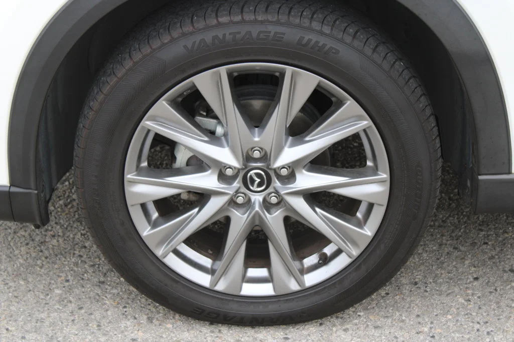 Used 2021 White Mazda Grand Touring image 8