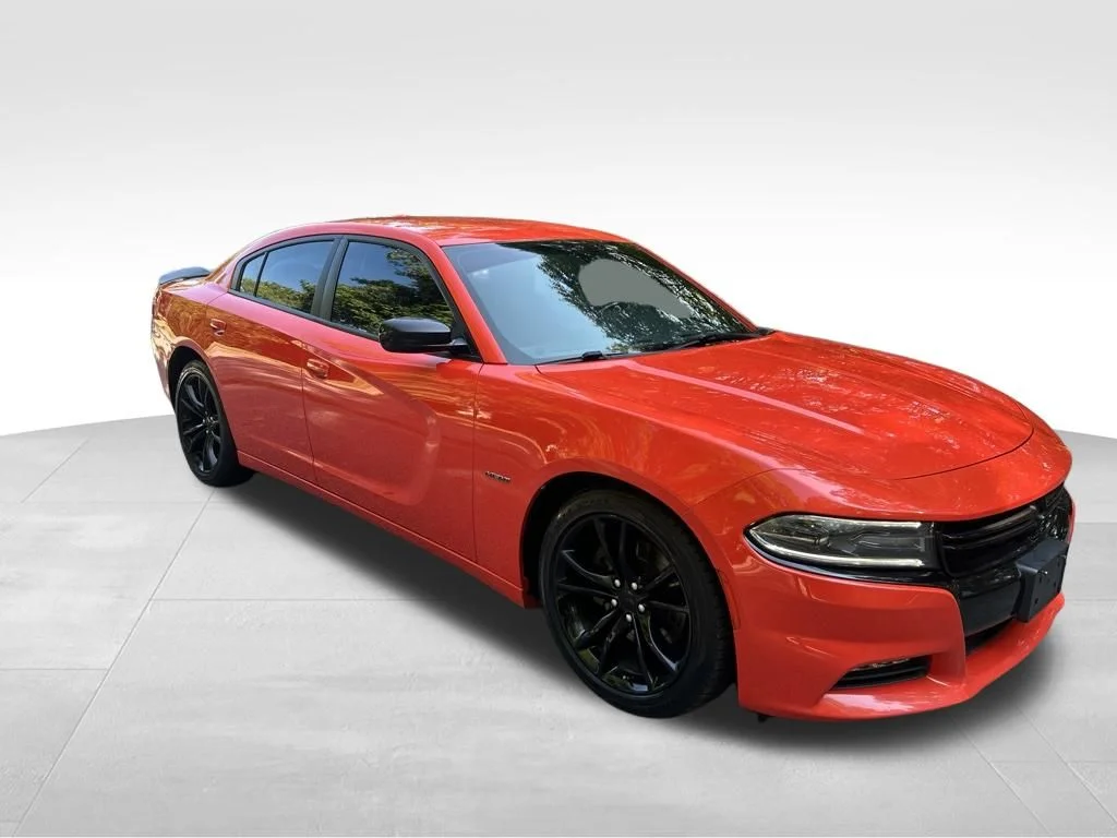 Used 2016 Orange Dodge R/T image 8