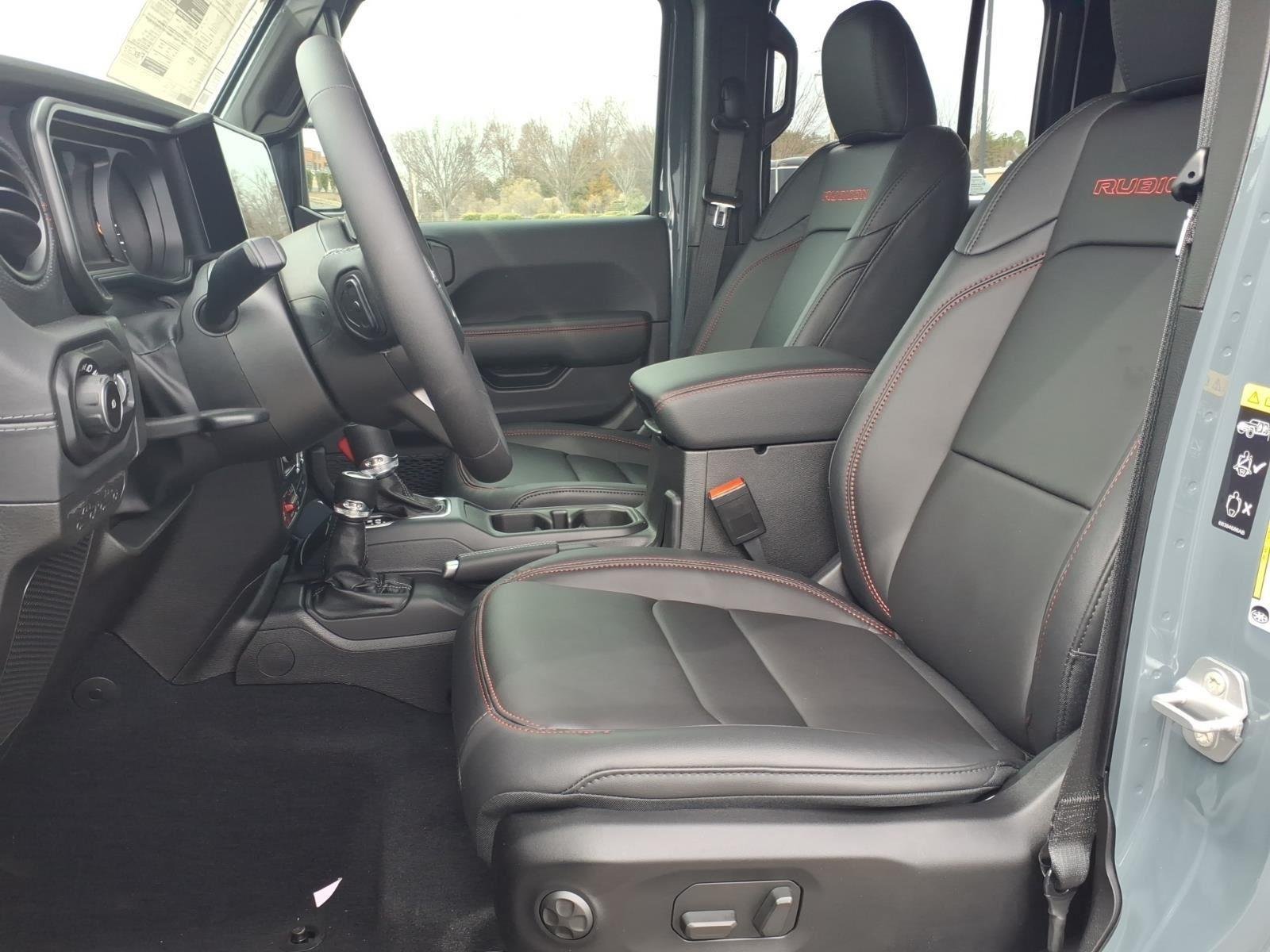 New 2026 Anvil Clear-Coat Exterior Paint Jeep Rubicon X image 18