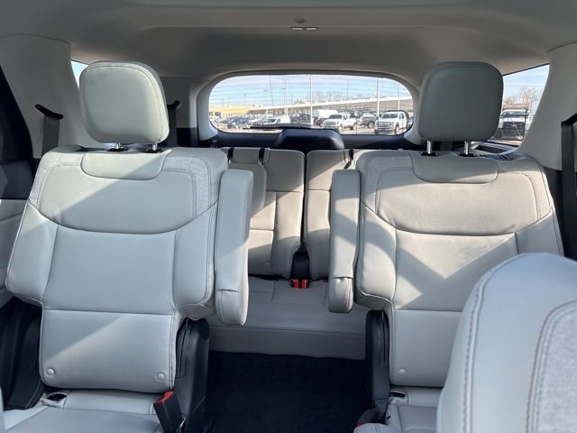 New 2026 Space White Metallic Ford Active image 31