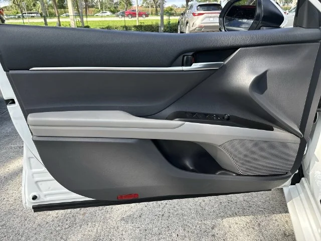 2024 Toyota Camry LE - Photo 13