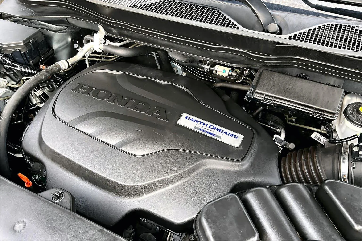 Used 2019 Forest Mist Metallic Honda RTL image 33