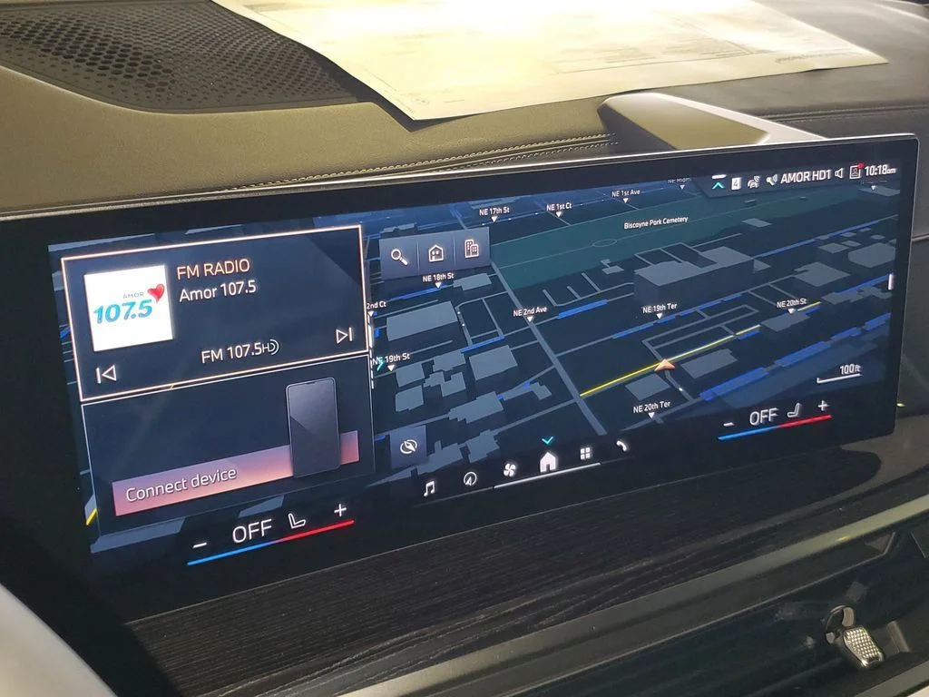 Used 2026 Black BMW sDrive40i image 21