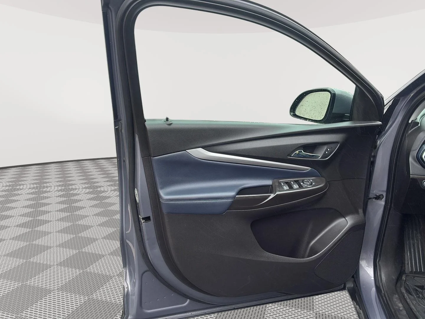 Used 2022 Gray Ghost Metallic Chevrolet Premier image 24