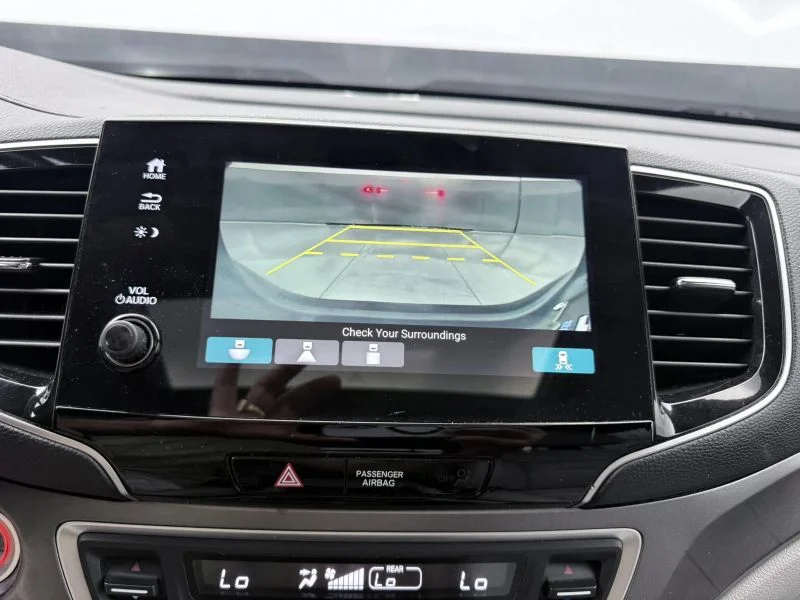Used 2020  Honda EX-L Sport Utility 4D image 41