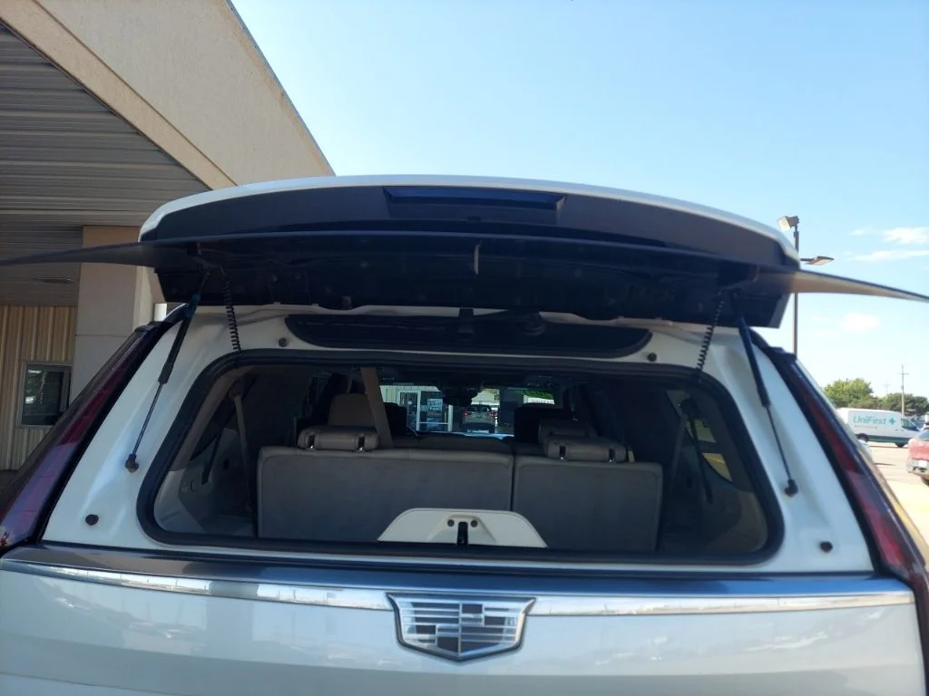 Used 2021 White Cadillac Premium Luxury Platinum image 46