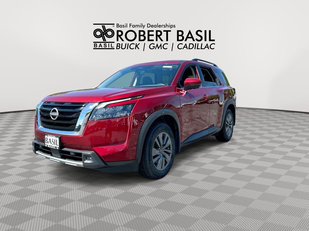 Used 2024  Nissan SV image 4