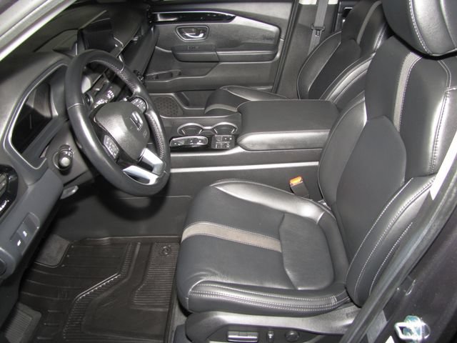 Certified Used 2025 Modern Steel Metallic Honda Touring image 40