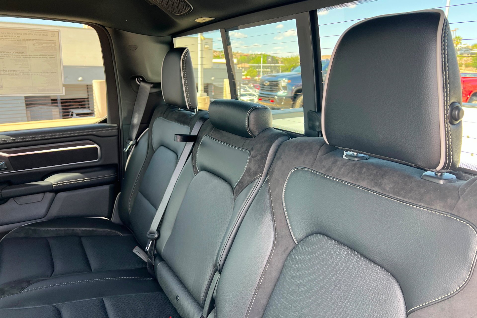 New 2026 Bright White Clear-Coat Exterior Paint RAM Laramie image 21