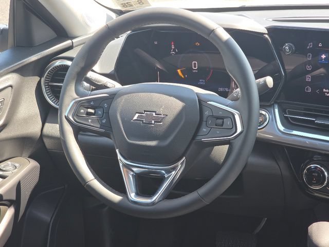 Certified Used 2024 Summit White Chevrolet ACTIV image 26