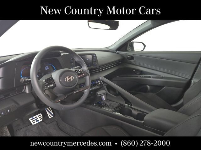 Used 2026 White Hyundai SEL Sport image 11