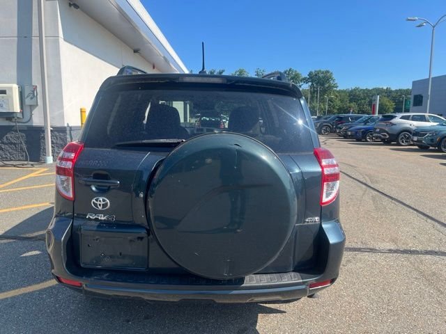 Used 2012 Green Toyota Base image 4