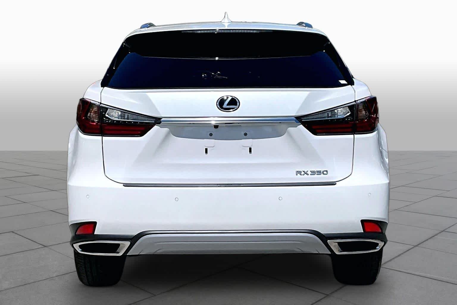 Used 2022 Eminent White Pearl Lexus  image 5