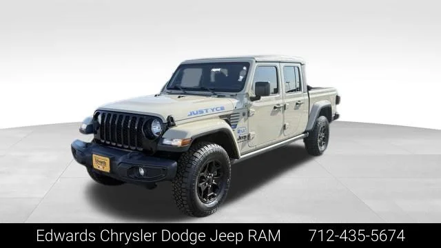 Used 2022 Beige Jeep Willys image 3