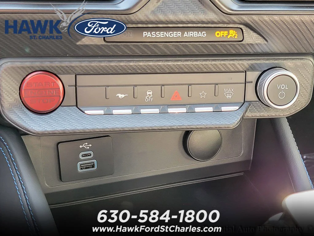 New 2025 Shadow Black Ford Dark Horse™ Premium image 13