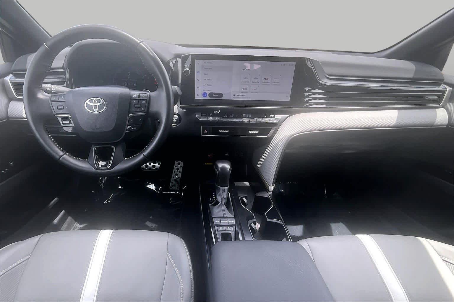 Used 2025 Underground Toyota SE image 16