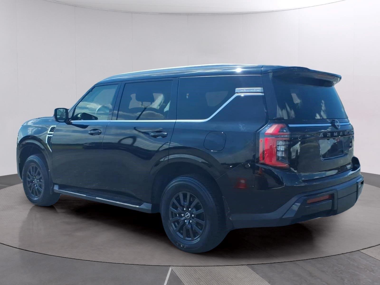 Used 2025 Super Black Nissan SV image 3