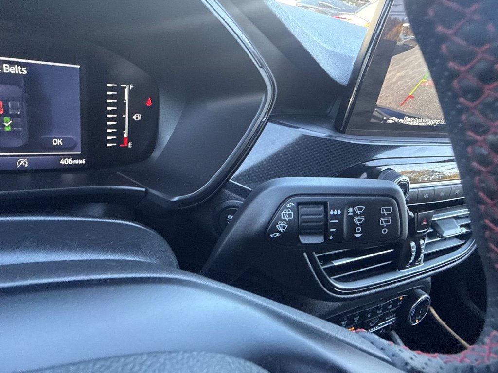 Used 2023 Black Ford ST-Line image 31