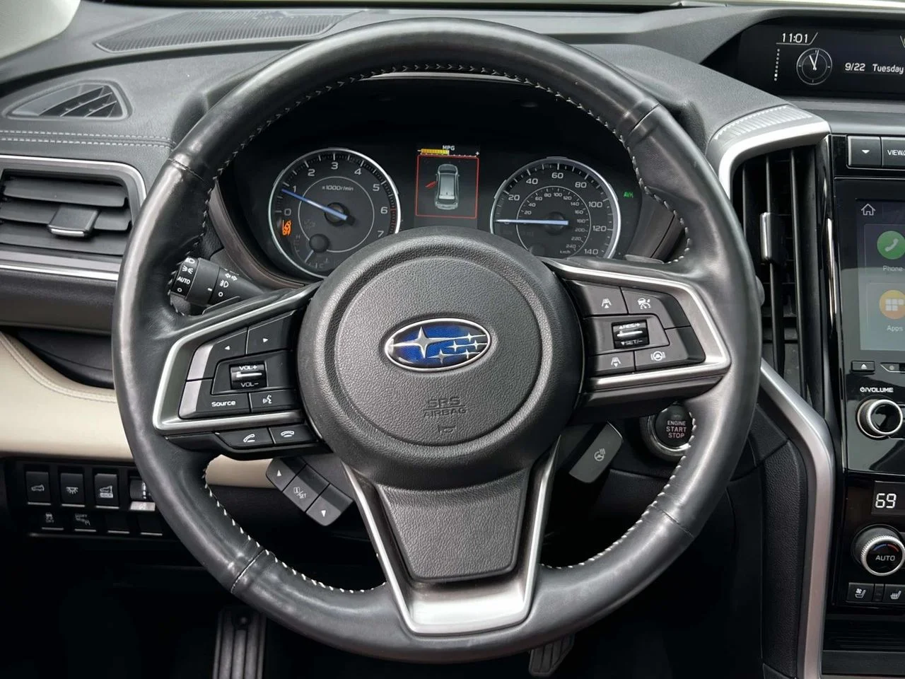 Used 2022 Crystal White Pearl Subaru Touring image 22