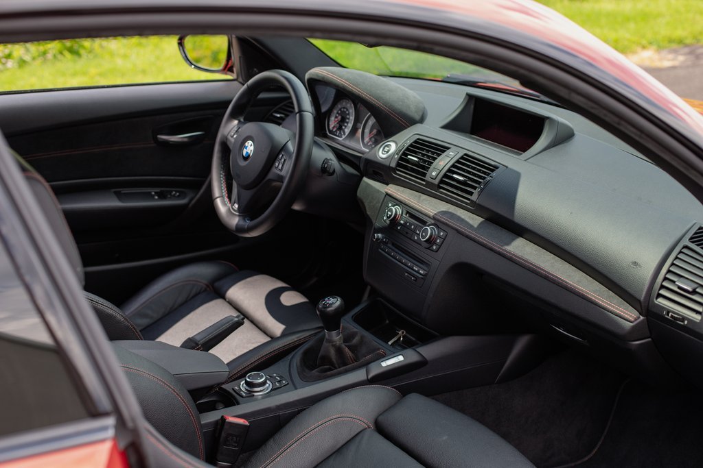 Used 2011 Orange BMW Base image 13