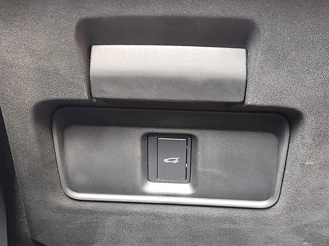 Certified Used 2025 Gray Land Rover S image 21