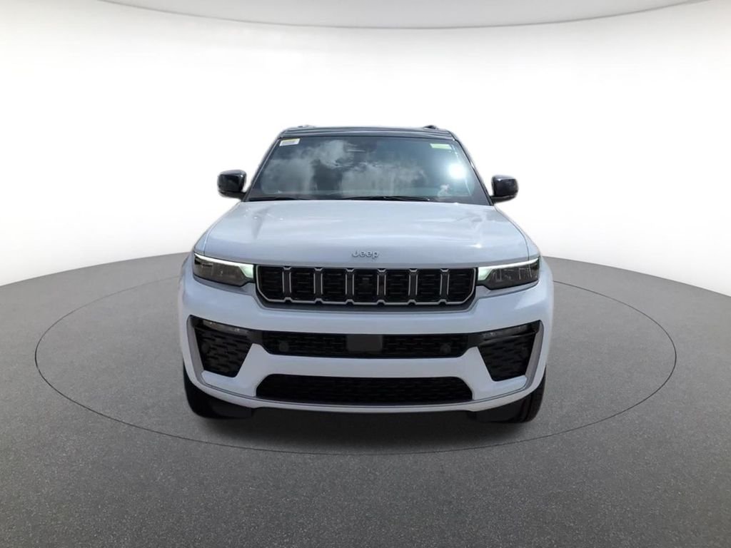 New 2026 White/off-white Jeep Summit image 15
