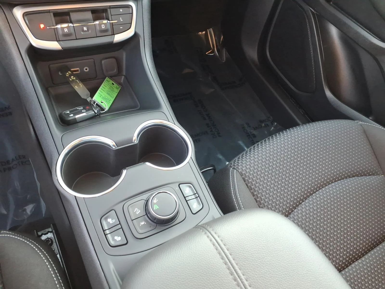 Used 2024 Sterling GMC SLE image 8