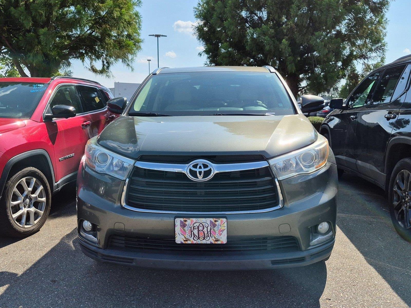 Used 2015 Predawn Gray Mica Toyota Limited image 1