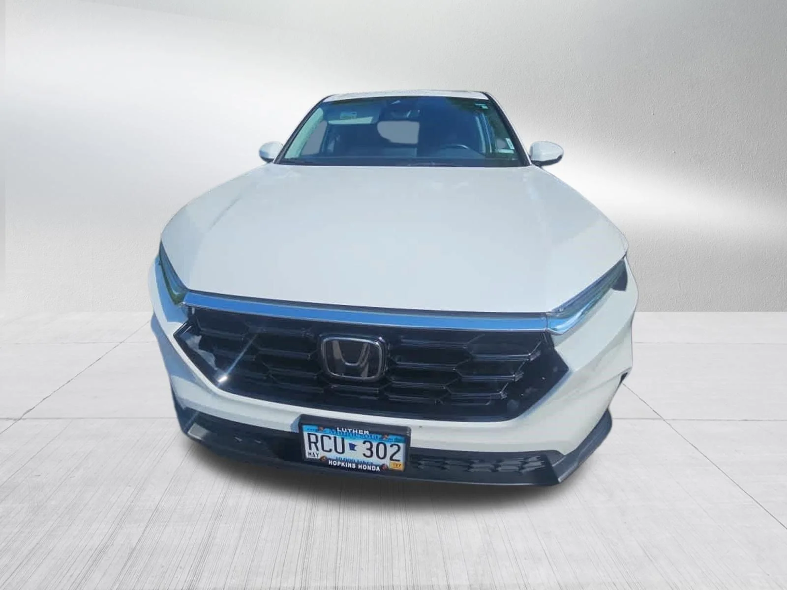 Certified Used 2024 Platinum White Pearl Honda EX-L image 2