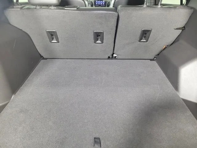 Used 2024 Sterling Gray Metallic Chevrolet Premier image 25