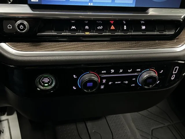 2022 Chevrolet Silverado 1500 LT - Photo 18