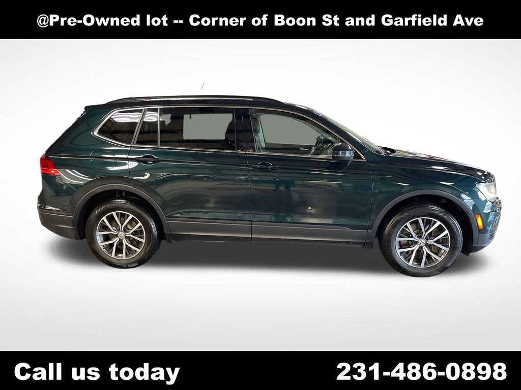 Used 2019 Green Volkswagen 2.0T SE image 6