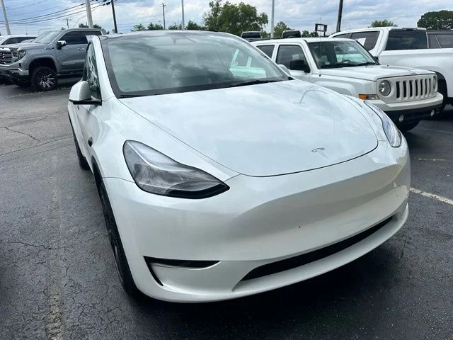 Used 2025 Tesla Model Y Long Range with VIN 7SAYGDED8SA339031 for sale in Kernersville, NC