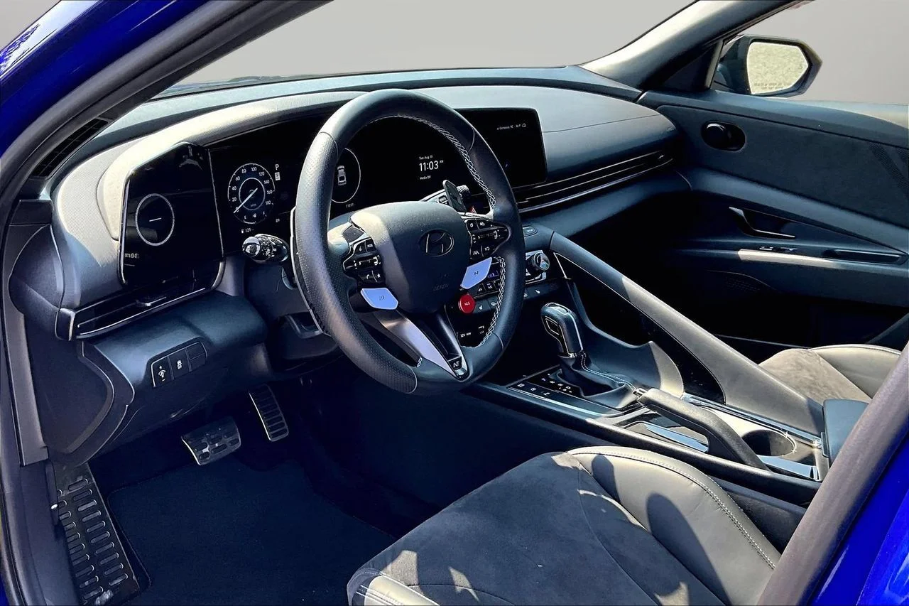 Certified Used 2025 Blue Hyundai Base image 18