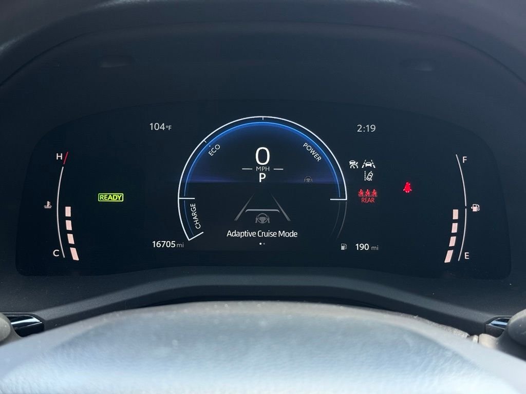 2025 Toyota Camry LE - Photo 27