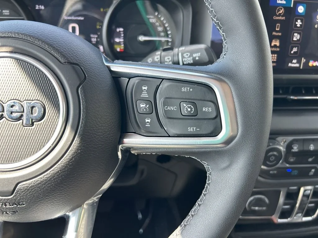 Used 2025 Red Jeep Sahara image 14