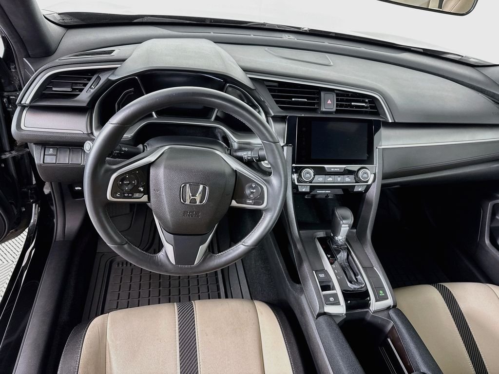 Used 2018 Black Honda EX-T image 23
