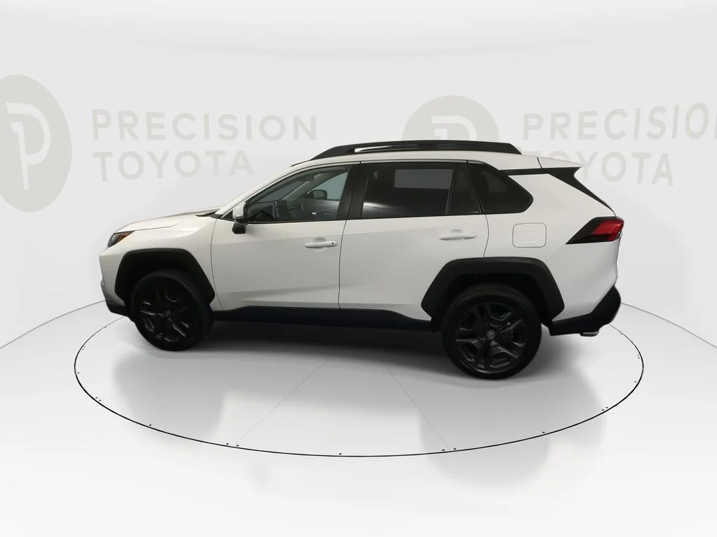 Used 2024 Ice Cap Toyota Adventure image 13