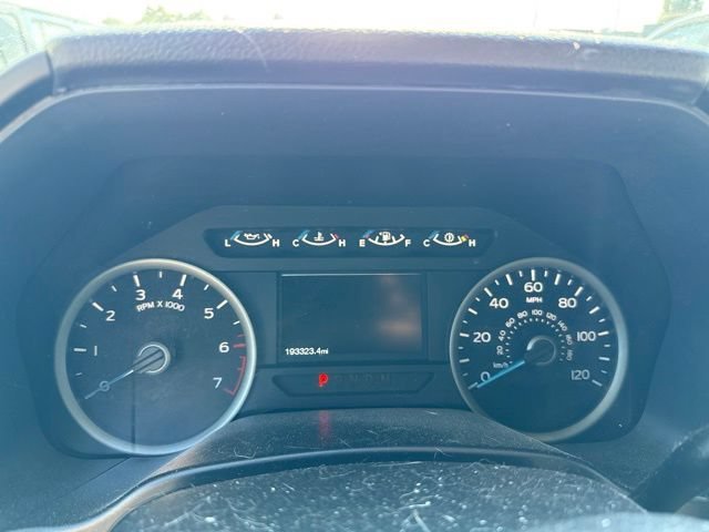 Used 2017  Ford XL 4WD SuperCrew 5.5